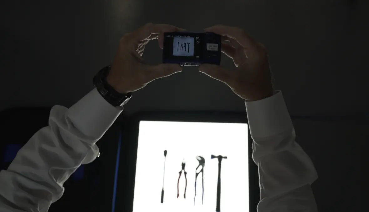 Travel Light Panel OSAAP COMMERCE